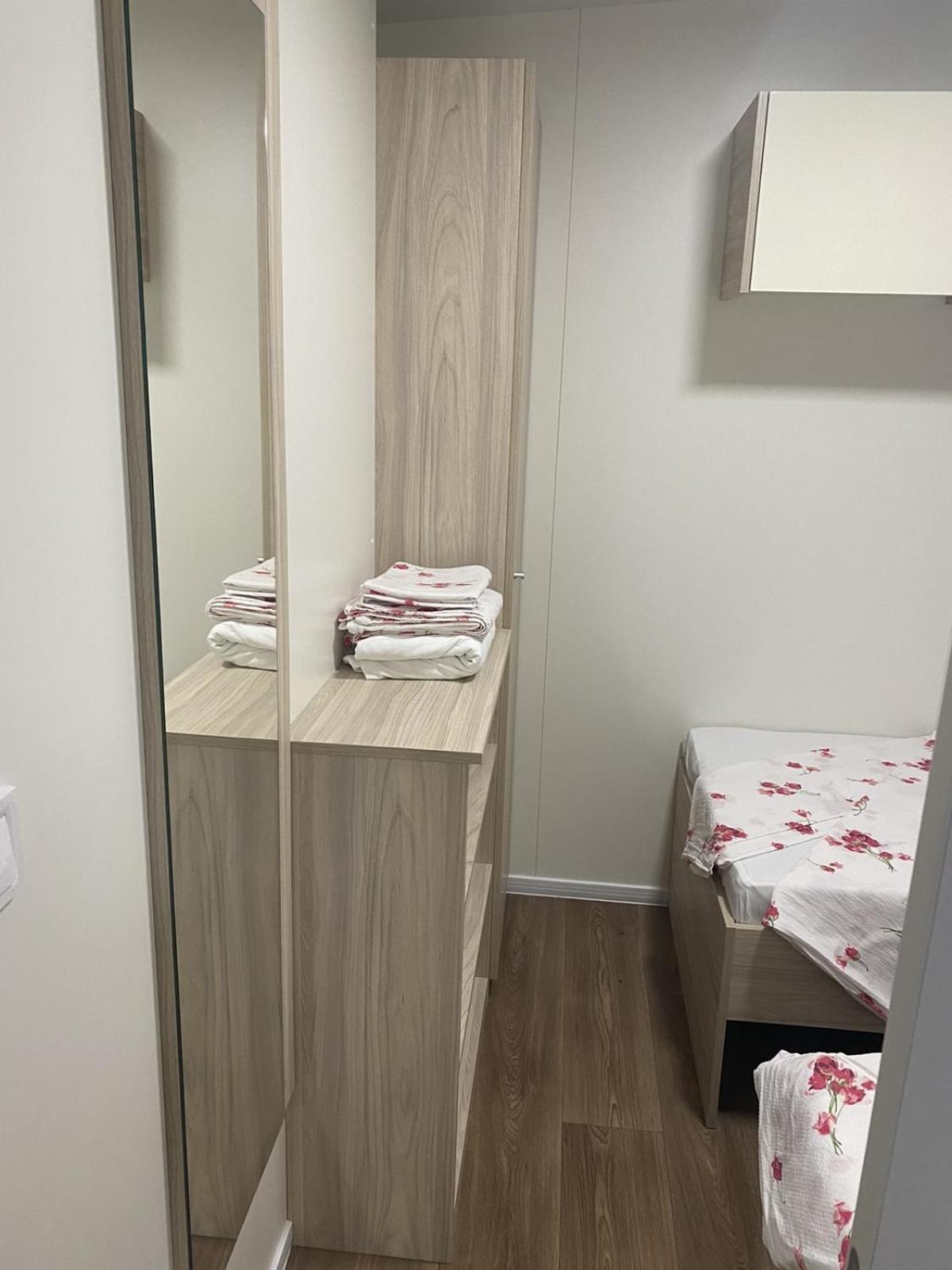 Apartments With A Parking Space Pakostane, Biograd - 16579 客房 照片